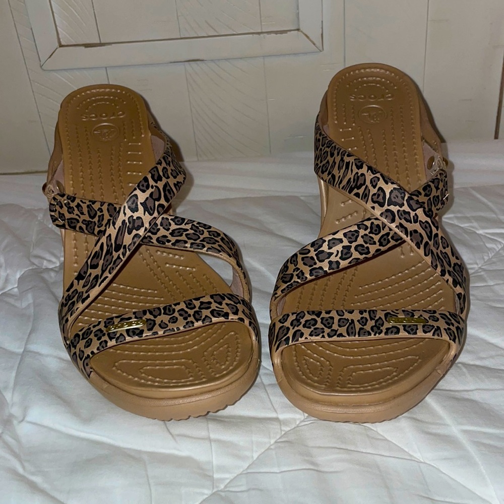 Leopard Crocs Sandals with heel. Size 9